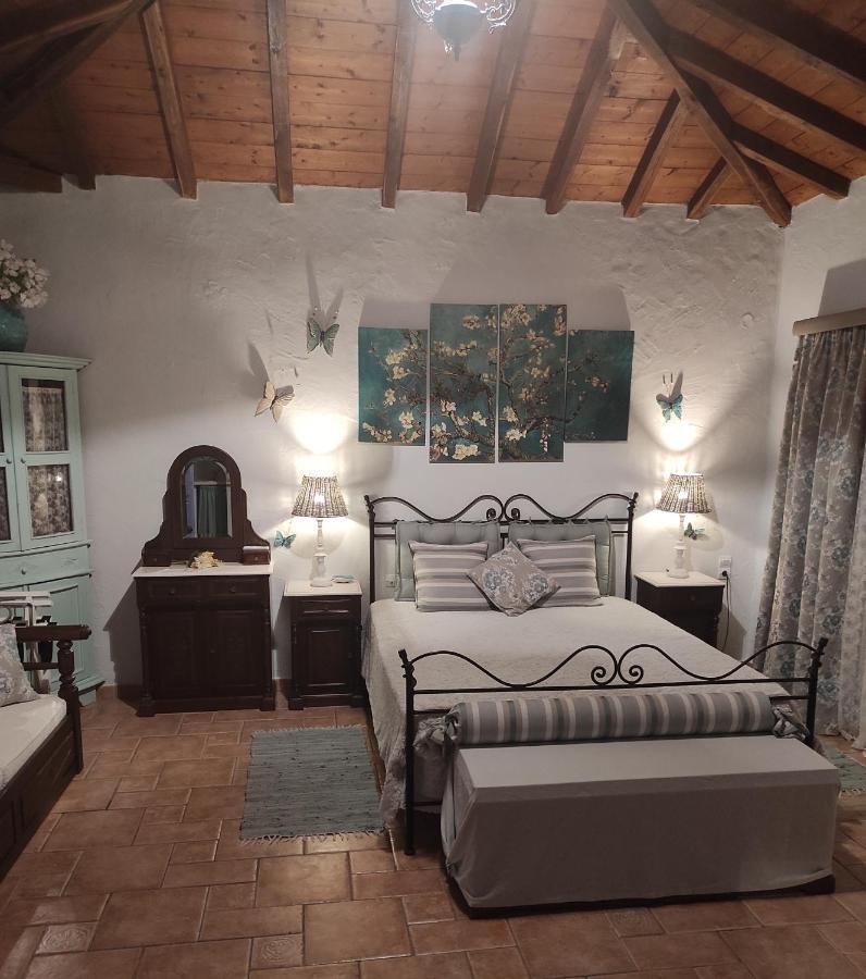 Elena'S House Apartment Alonnisos Town ภายนอก รูปภาพ